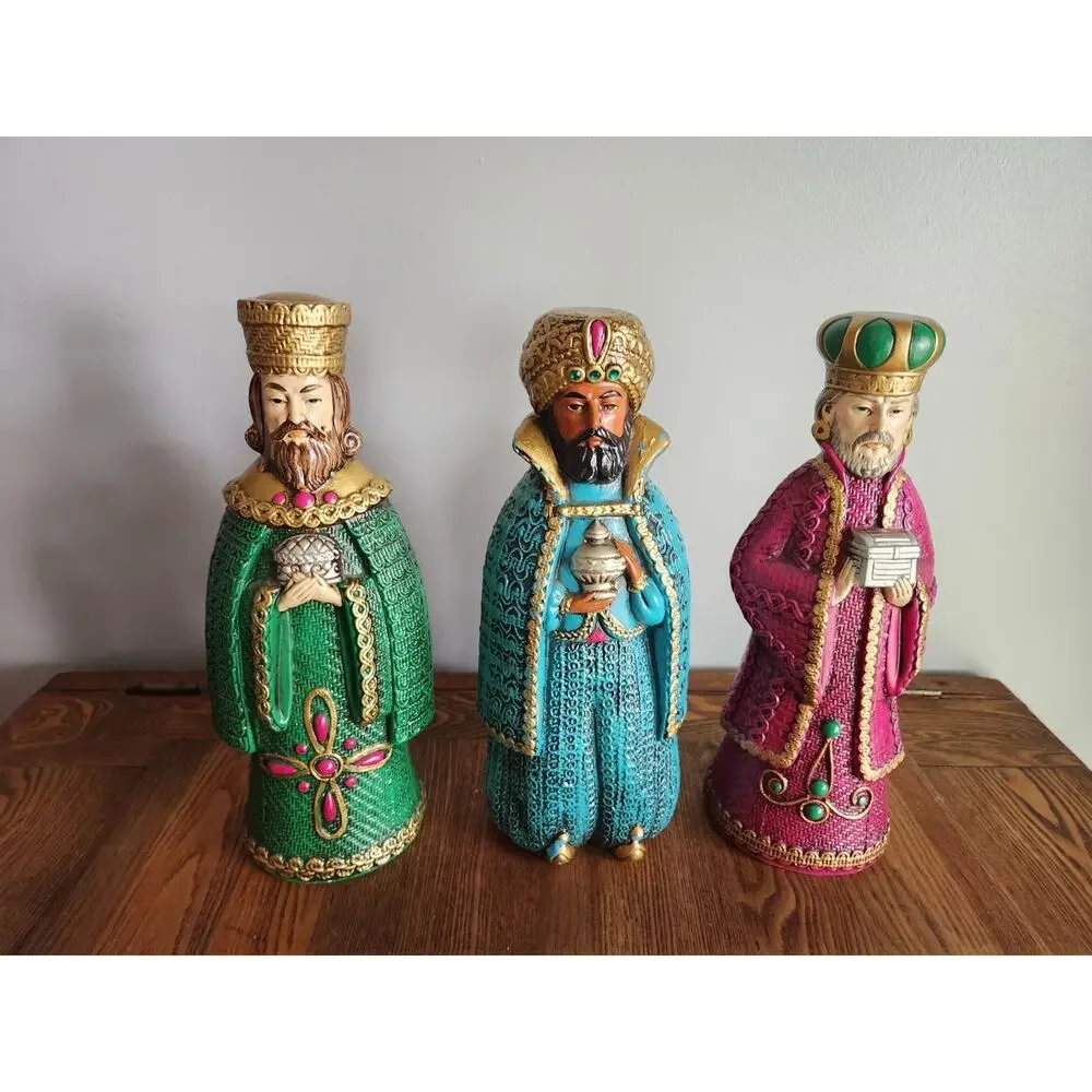 Set of 3 vinage Paper MacheWise Men / Magi or King Nativity Figures Japan